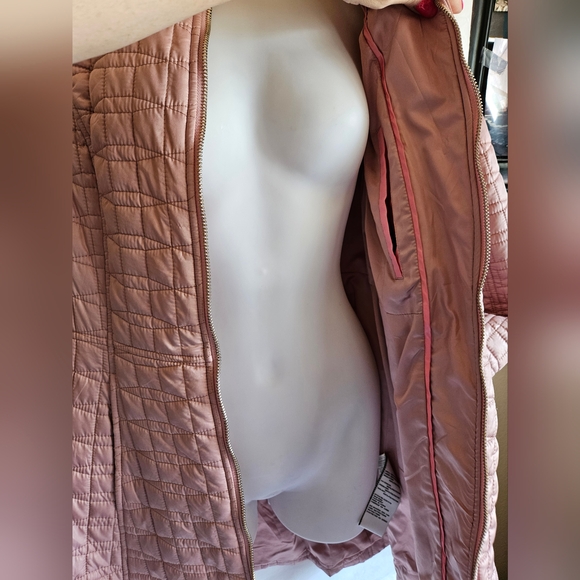 Kate Spade Blush Quilted Puffer Coat - Bow Back - Picture 10 of 10